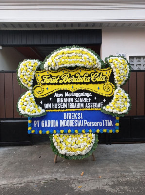 Papan Bunga Duka di Murutuwu